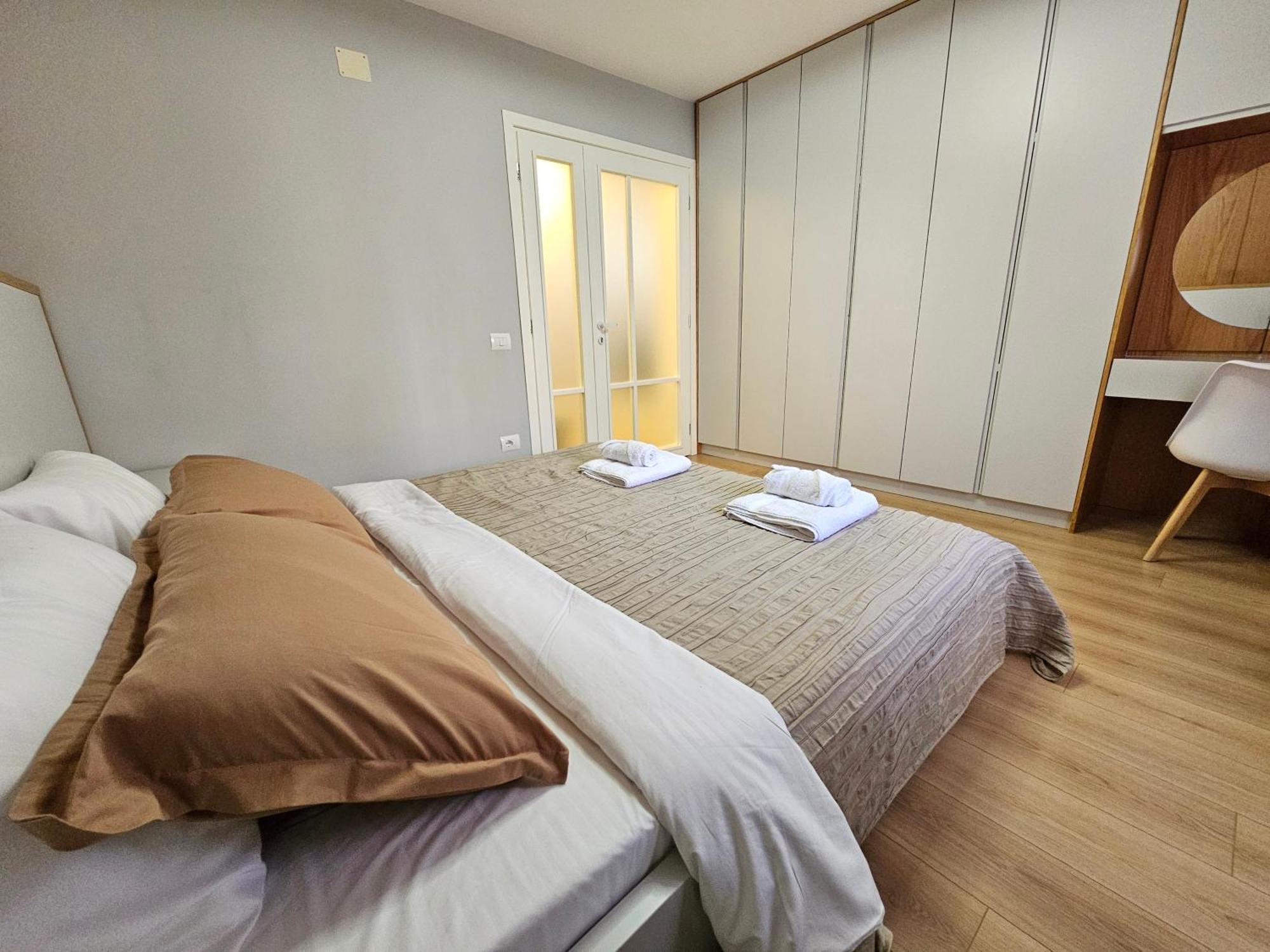 Valentino'S Nest Daire Tiran Dış mekan fotoğraf